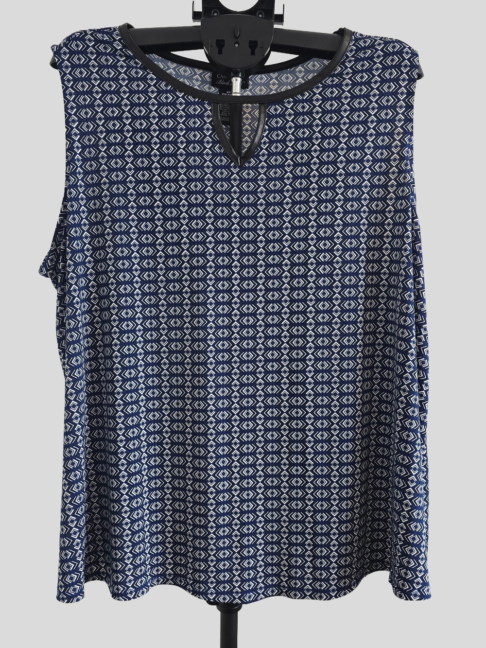 Catherines Black Label Geometric Print Keyhole Tank Top Plus Size 2X (22/24)